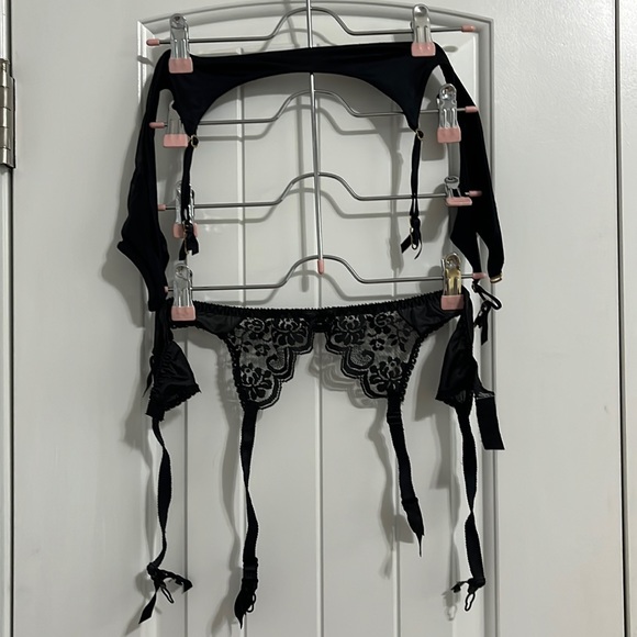 Two garter belts, black - Picture 1 of 1